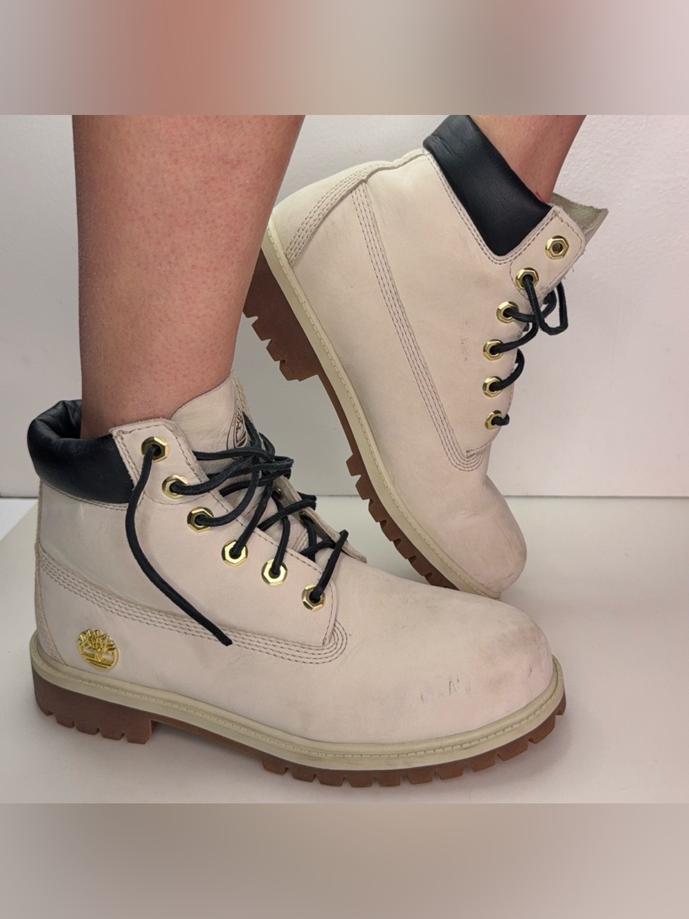 Timberland 6” Premium Cream Leather Lace-Up Boots with Black Collar